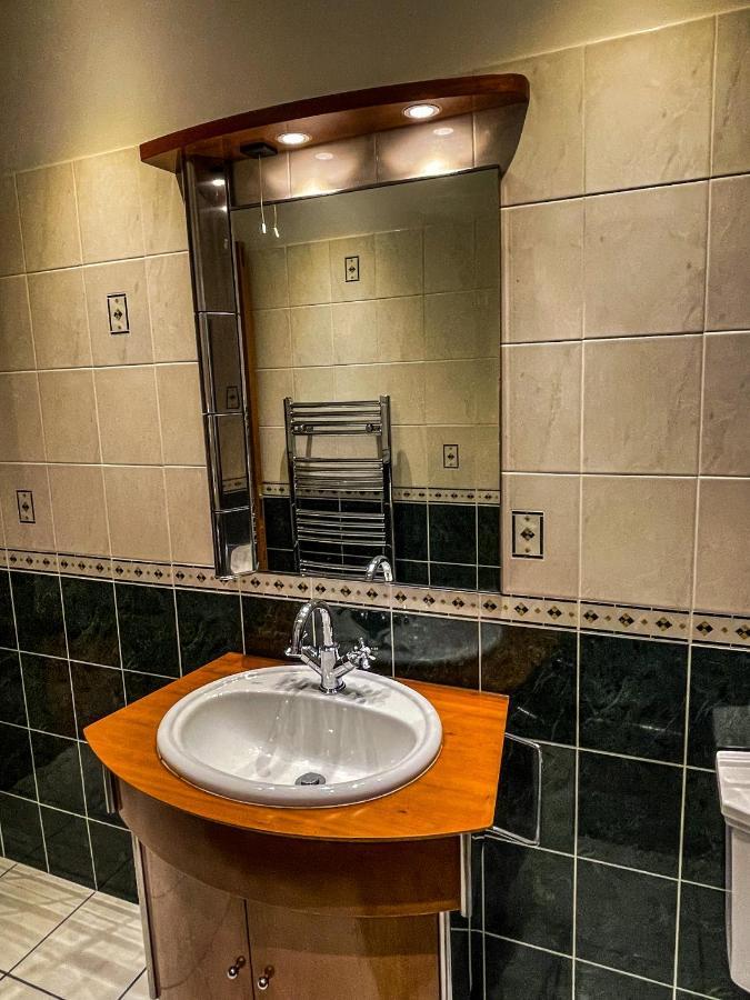Cathedral Apartment 因弗内斯 外观 照片