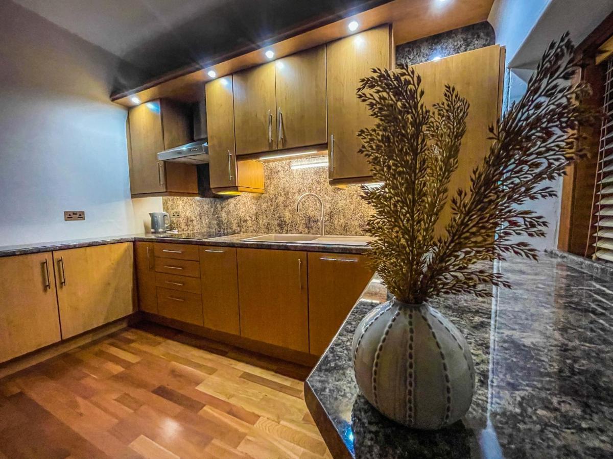 Cathedral Apartment 因弗内斯 外观 照片